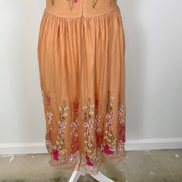 Sundance Floral Tender Moments Dress - Picture 5 of 8